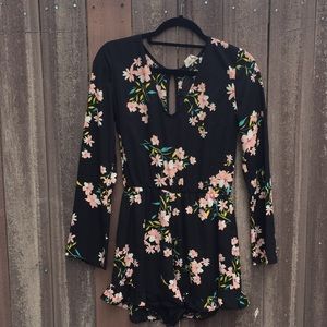 (Urban Outfitters) Black floral romper long sleeve